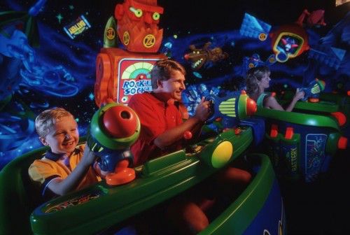 стрелялка Buzz Lightyear Laser Blast