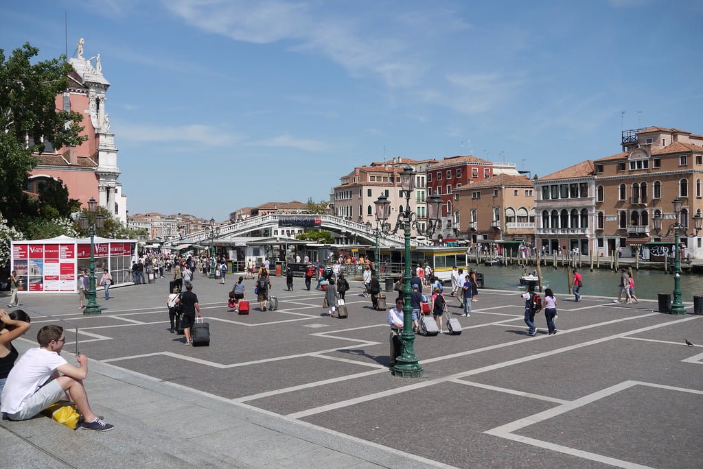 再一眼威尼斯 by Richard, enjoy my life! Stazione di Venezia Santa Lucia photo